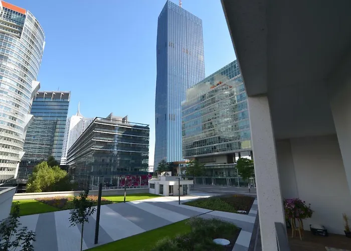 With Parking On Premise Apartamento Viena