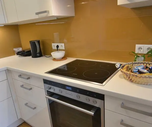 Apartamento With Parking On Premise